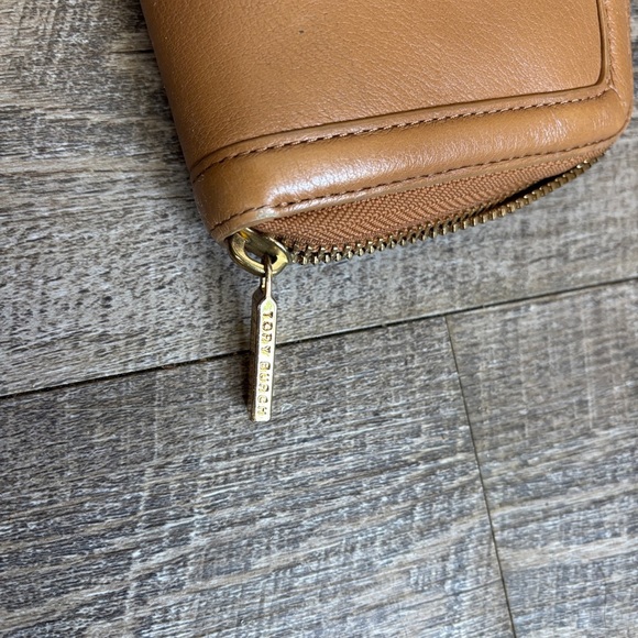 Tory Burch Brown Leather Zip Wallet - Picture 4 of 5